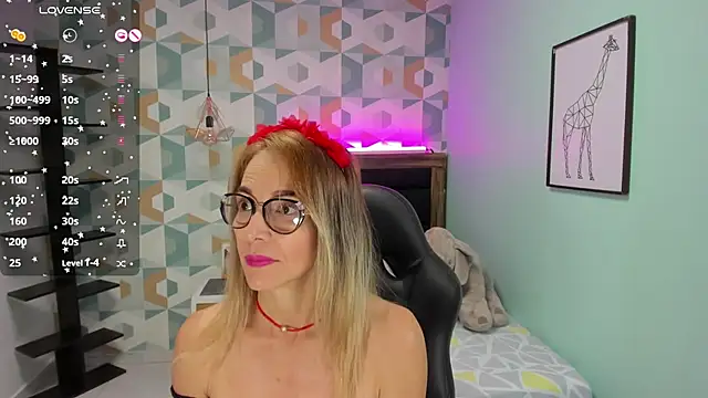 Snapshot of CATIAJONES chatting on 27, 1, 2025 CATIAJONES online show from 27, 1, 2025
