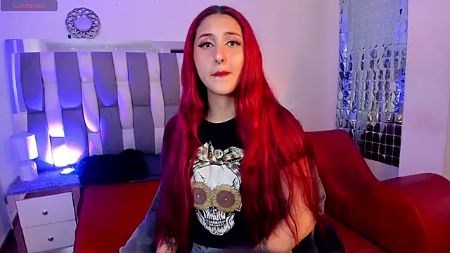 Snapshot of Megan_wolf1_ chatting on 4, 12, 2024 Megan wolf1  online show from 4, 12, 2024