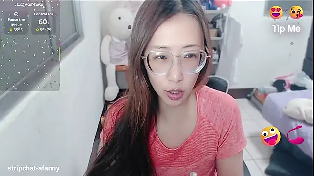 Snapshot of aFanny chatting on 8, 5, 2026 aFanny online show from 8, 5, 2026