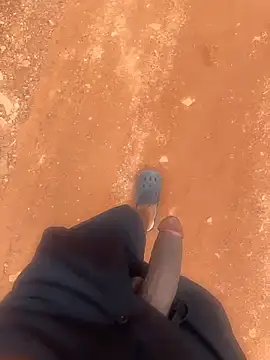 Snapshot of Black-mamba-madingo chatting on 23, 9, 2025 Black-mamba-madingo online show from 23, 9, 2025