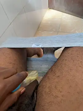 Snapshot of Black-mamba-madingo chatting on 3, 12, 2025 Black-mamba-madingo online show from 3, 12, 2025