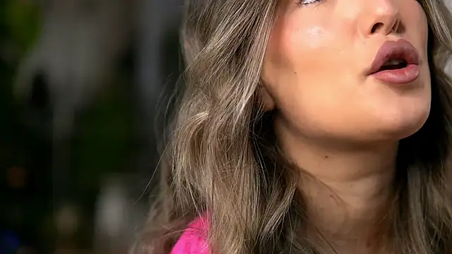 KellyMathews online show from 26, 2, 2026