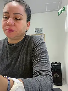 nurse desi sexlove online show from 24, 1, 2025