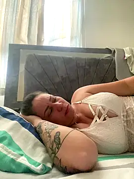 Snapshot of nurse_desi_sexlove chatting on 10, 10, 2025 nurse desi sexlove online show from 10, 10, 2025