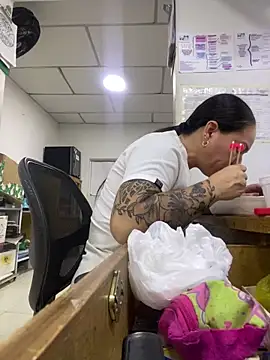 Snapshot of nurse_desi_sexlove chatting on 14, 11, 2025 nurse desi sexlove online show from 14, 11, 2025