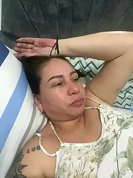 Snapshot of nurse_desi_sexlove chatting on 18, 11, 2025 nurse desi sexlove online show from 18, 11, 2025