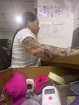 Snapshot of nurse_desi_sexlove chatting on 2, 12, 2025 nurse desi sexlove online show from 2, 12, 2025