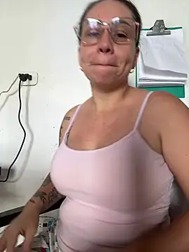 Snapshot of nurse_desi_sexlove chatting on 9, 7, 2026 nurse desi sexlove online show from 9, 7, 2026