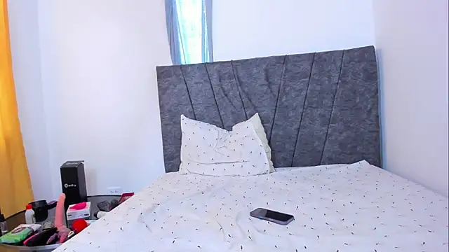 bella-black online show from 29, 11, 2025