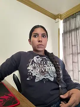 bella-black online show from 21, 5, 2026
