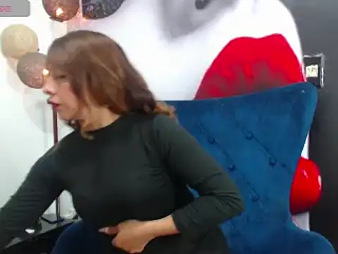 Snapshot of ameliefederline11 chatting on 5, 1, 2025 ameliefederline11 online show from 5, 1, 2025