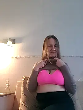 Evelina cute online show from 23, 10, 2025