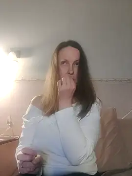 Evelina cute online show from 6, 2, 2026