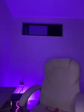 nyna 1 online show from 18, 4, 2026