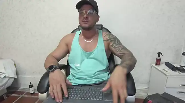 Snapshot of Teilor_Creed chatting on 24, 1, 2025 Teilor Creed online show from 24, 1, 2025