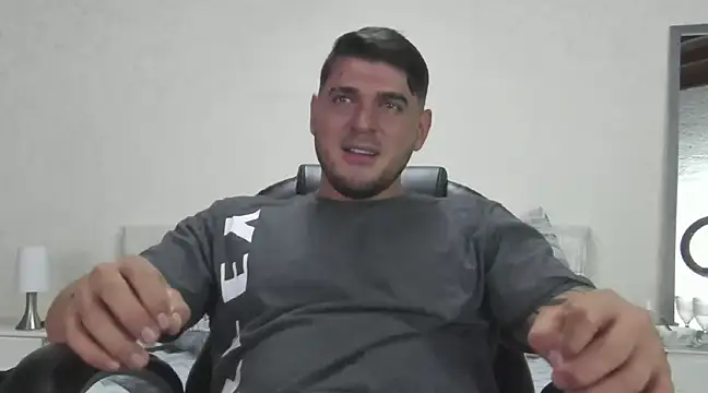 Snapshot of Teilor_Creed chatting on 19, 2, 2025 Teilor Creed online show from 19, 2, 2025