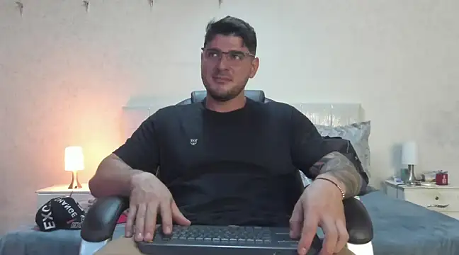 Snapshot of Teilor_Creed chatting on 28, 2, 2025 Teilor Creed online show from 28, 2, 2025