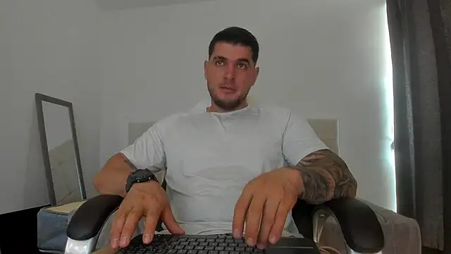 Snapshot of Teilor_Creed chatting on 14, 10, 2025 Teilor Creed online show from 14, 10, 2025