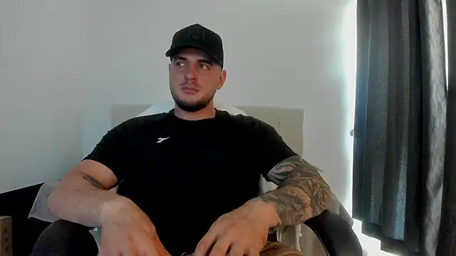 Snapshot of Teilor_Creed chatting on 20, 10, 2025 Teilor Creed online show from 20, 10, 2025