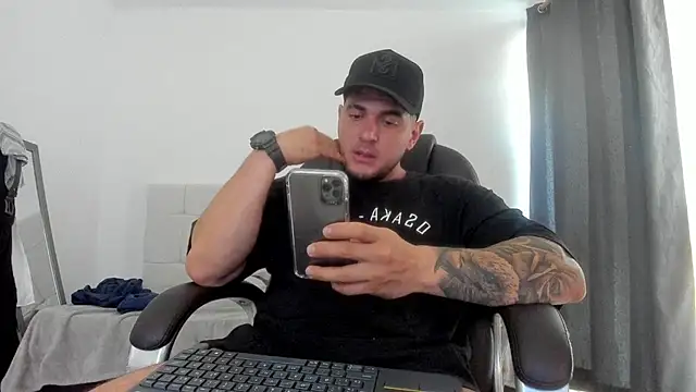 Snapshot of Teilor_Creed chatting on 21, 10, 2025 Teilor Creed online show from 21, 10, 2025