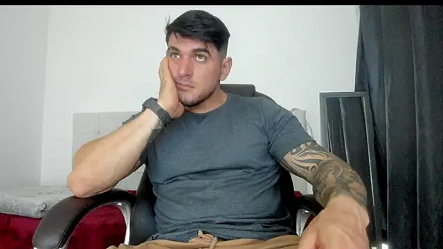 Snapshot of Teilor_Creed chatting on 11, 11, 2025 Teilor Creed online show from 11, 11, 2025