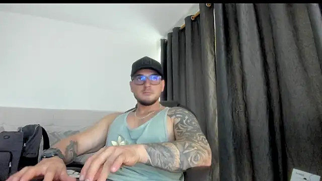 Snapshot of Teilor_Creed chatting on 19, 11, 2025 Teilor Creed online show from 19, 11, 2025