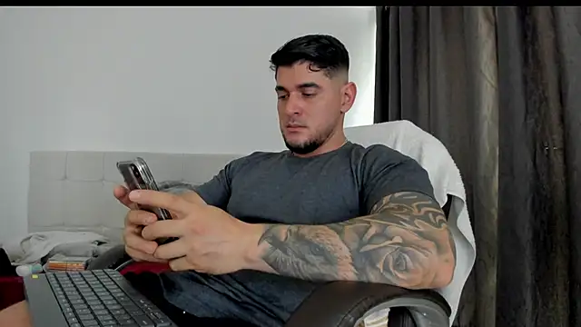 Snapshot of Teilor_Creed chatting on 20, 11, 2025 Teilor Creed online show from 20, 11, 2025