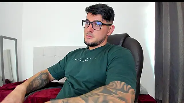 Snapshot of Teilor_Creed chatting on 22, 11, 2025 Teilor Creed online show from 22, 11, 2025