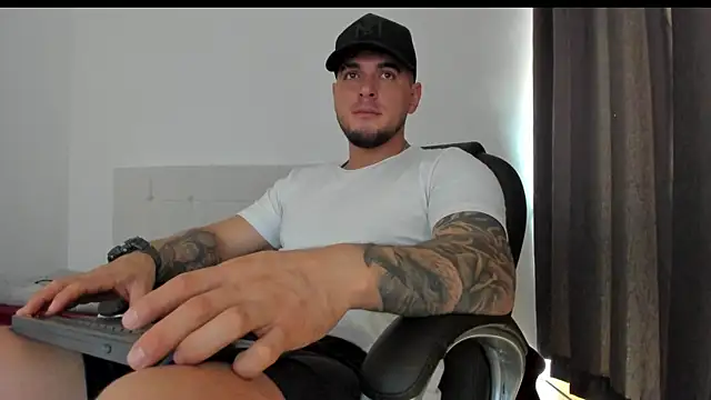 Snapshot of Teilor_Creed chatting on 23, 11, 2025 Teilor Creed online show from 23, 11, 2025