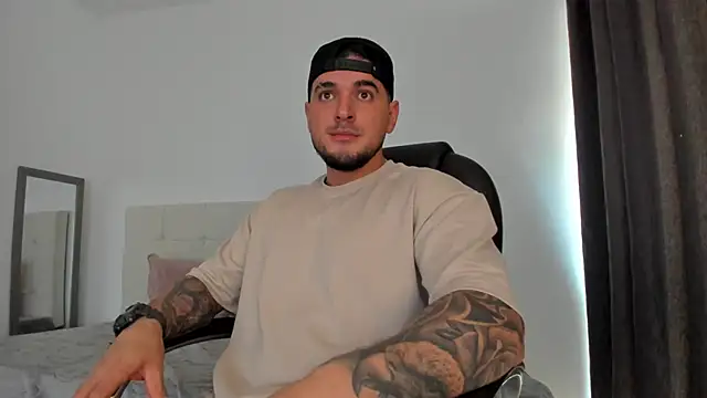 Snapshot of Teilor_Creed chatting on 2, 12, 2025 Teilor Creed online show from 2, 12, 2025