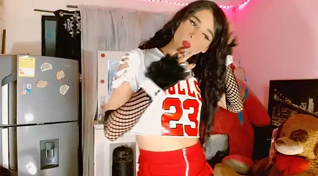 Snapshot of AngelicaDark chatting on 8, 2, 2025 AngelicaDark online show from 8, 2, 2025