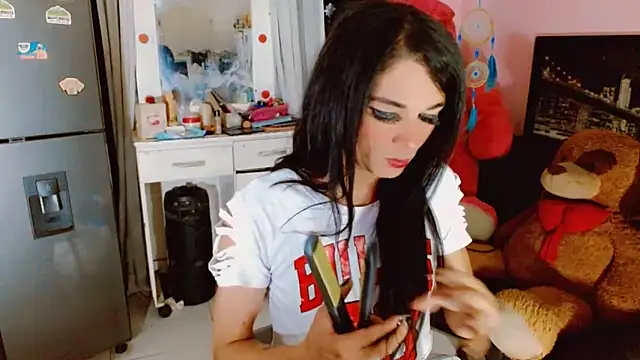 Snapshot of AngelicaDark chatting on 2, 3, 2025 AngelicaDark online show from 2, 3, 2025