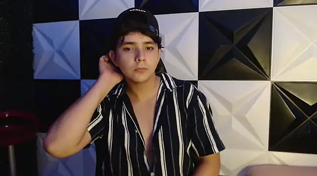 Snapshot of Dani_cumboy chatting on 21, 2, 2025 Dani cumboy online show from 21, 2, 2025