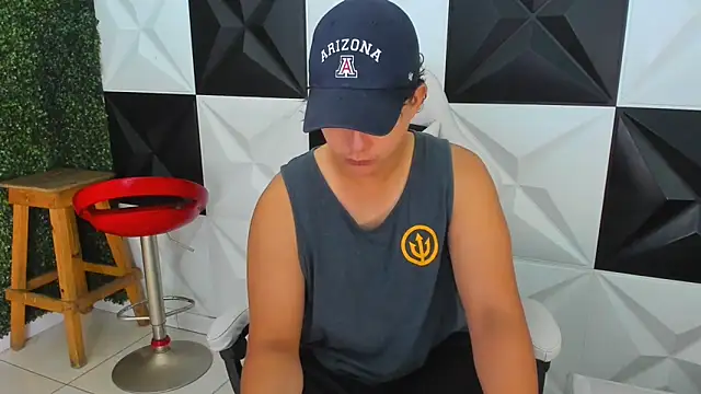 Snapshot of Dani_cumboy chatting on 16, 11, 2025 Dani cumboy online show from 16, 11, 2025