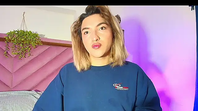 TomLondon  online show from 22, 10, 2025