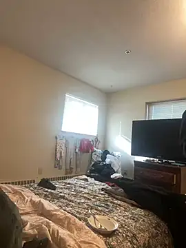 Snapshot of Lilsmokeshow017 chatting on 13, 1, 2025 Lilsmokeshow017 online show from 13, 1, 2025