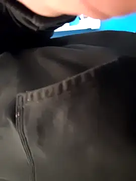 Snapshot of Lilsmokeshow017 chatting on 29, 10, 2025 Lilsmokeshow017 online show from 29, 10, 2025