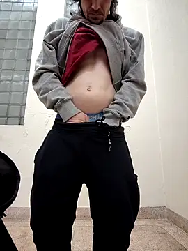 Snapshot of Lilsmokeshow017 chatting on 1, 11, 2025 Lilsmokeshow017 online show from 1, 11, 2025