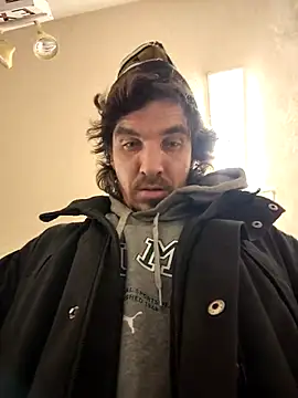 Snapshot of Lilsmokeshow017 chatting on 7, 11, 2025 Lilsmokeshow017 online show from 7, 11, 2025