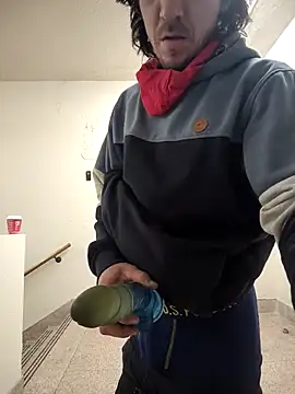 Snapshot of Lilsmokeshow017 chatting on 14, 11, 2025 Lilsmokeshow017 online show from 14, 11, 2025