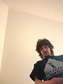 Snapshot of Lilsmokeshow017 chatting on 16, 12, 2025 Lilsmokeshow017 online show from 16, 12, 2025