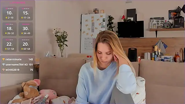 Snapshot of Girl_alone_home chatting on 2, 11, 2025 Girl alone home online show from 2, 11, 2025