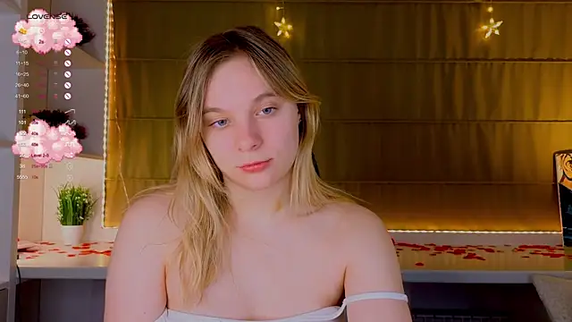 Snapshot of NaokoStifel chatting on 3, 2, 2025 NaokoStifel online show from 3, 2, 2025