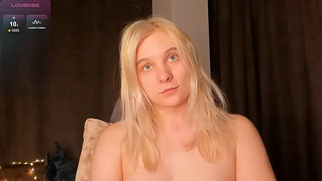 Snapshot of NaokoStifel chatting on 16, 2, 2025 NaokoStifel online show from 16, 2, 2025