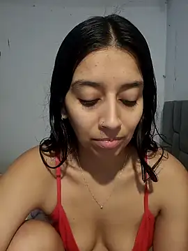Snapshot of BrittanyDiaz chatting on 5, 2, 2025 BrittanyDiaz online show from 5, 2, 2025