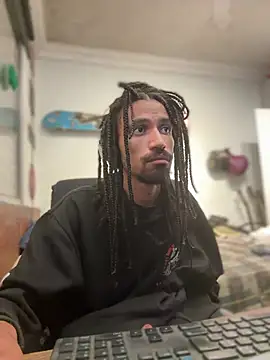 Snapshot of hotcamboy420 chatting on 11, 1, 2025 hotcamboy420 online show from 11, 1, 2025