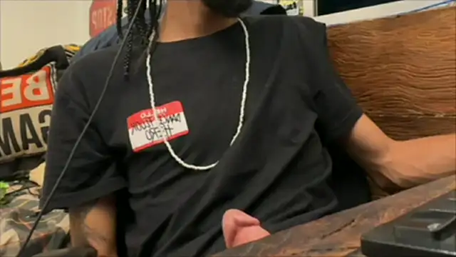 Snapshot of hotcamboy420 chatting on 18, 1, 2025 hotcamboy420 online show from 18, 1, 2025