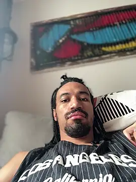 Snapshot of hotcamboy420 chatting on 19, 2, 2025 hotcamboy420 online show from 19, 2, 2025