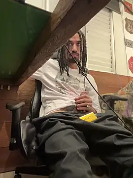 Snapshot of hotcamboy420 chatting on 23, 3, 2025 hotcamboy420 online show from 23, 3, 2025