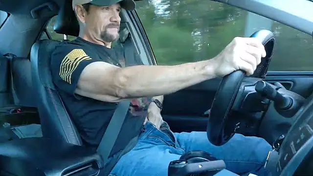 Snapshot of allenspuninfla chatting on 19, 10, 2025 allenspuninfla online show from 19, 10, 2025